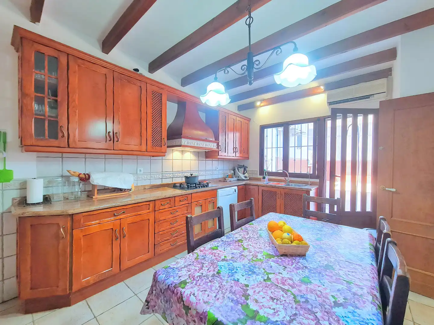 Cocina de Casa o chalet en venta en Cartagena con Aire acondicionado, Calefacción y Jardín privado