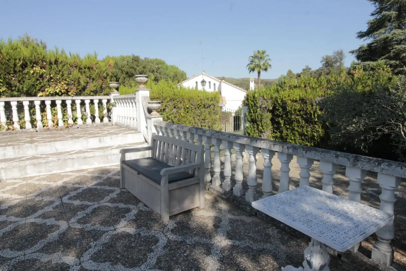 Terraza de Casa o chalet en venta en El Castillo de las Guardas con Jardín privado, Trastero y Piscina