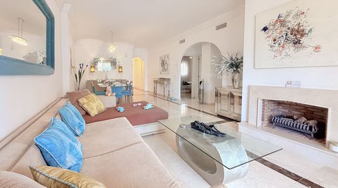 Foto 4 de Piso en venta en Avenida de Julio Iglesias, S/n, Puerto Banús, Marbella