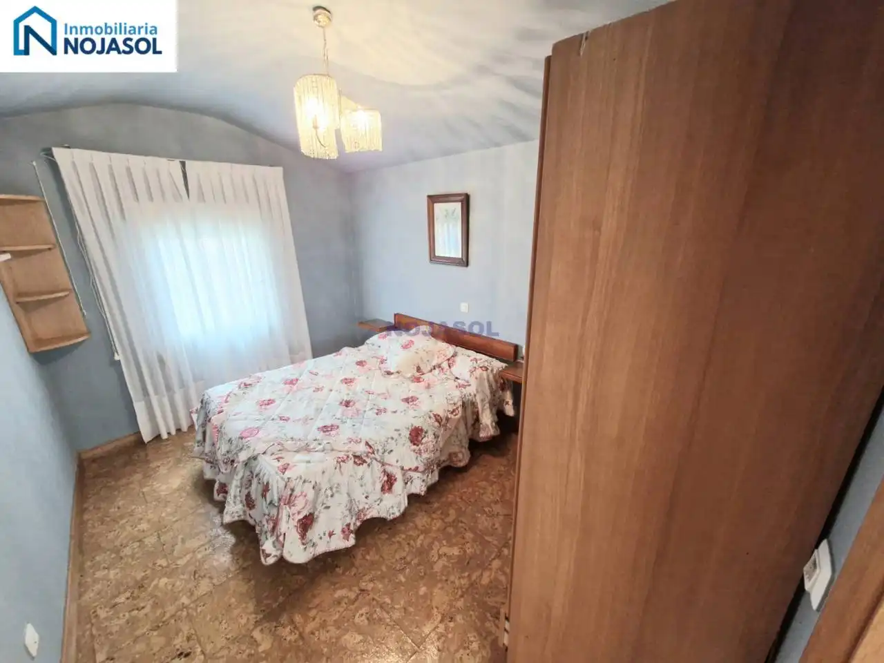 Habitación de Casa adosada en venta en Noja con Calefacción, Jardín privado y Amueblado