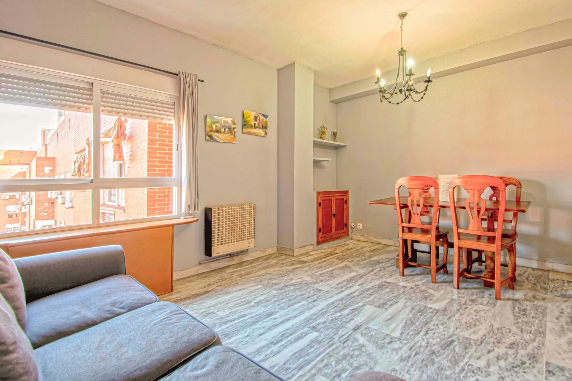 Living room of Flat for sale in  Sevilla Capital  with Air Conditioner and Storage room