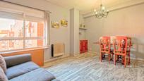 Living room of Flat for sale in  Sevilla Capital  with Air Conditioner, Parquet flooring and Storage room