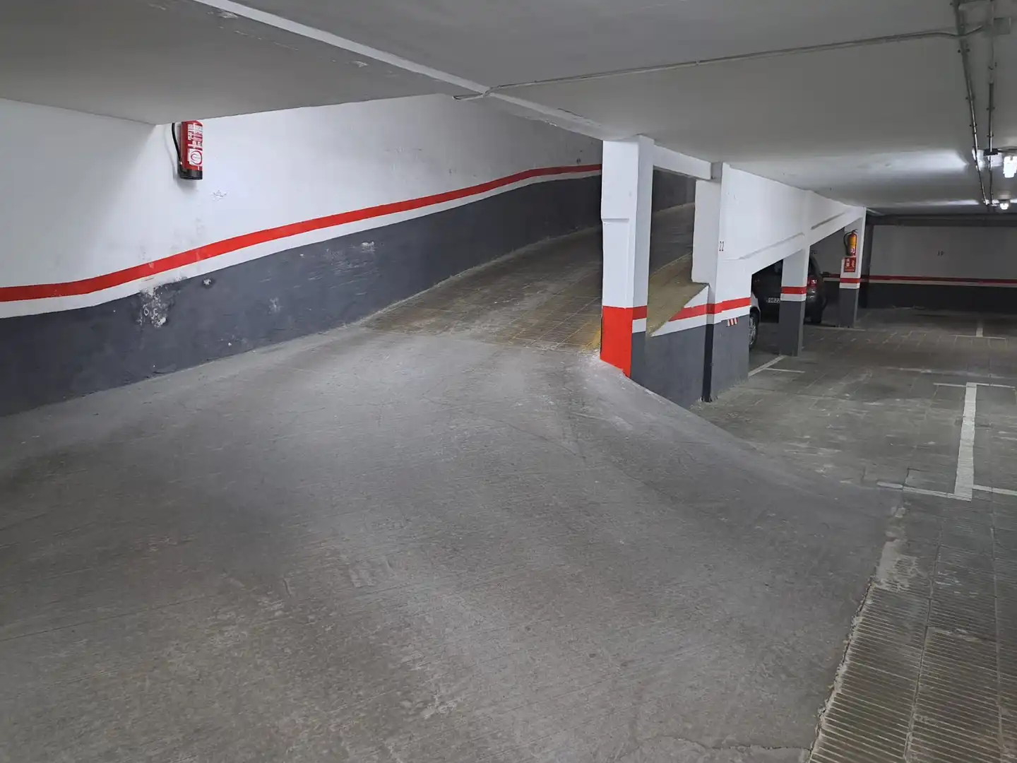 Parkplatz von Garage zum Verkauf in Barcelona