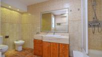 Bathroom of Flat for sale in Sant Joan de Vilatorrada  with Air Conditioner and Heating