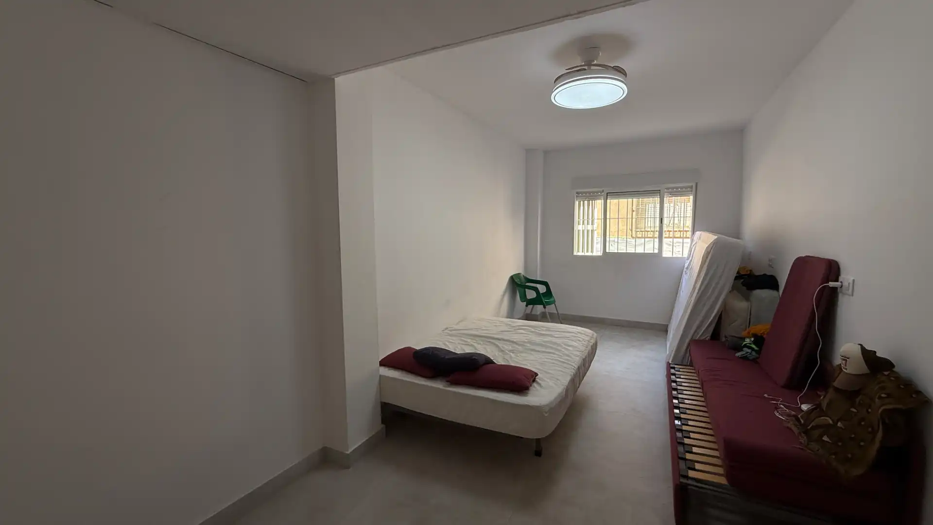 Habitación de Piso en venta en Águilas con Trastero, Lavadora y TV