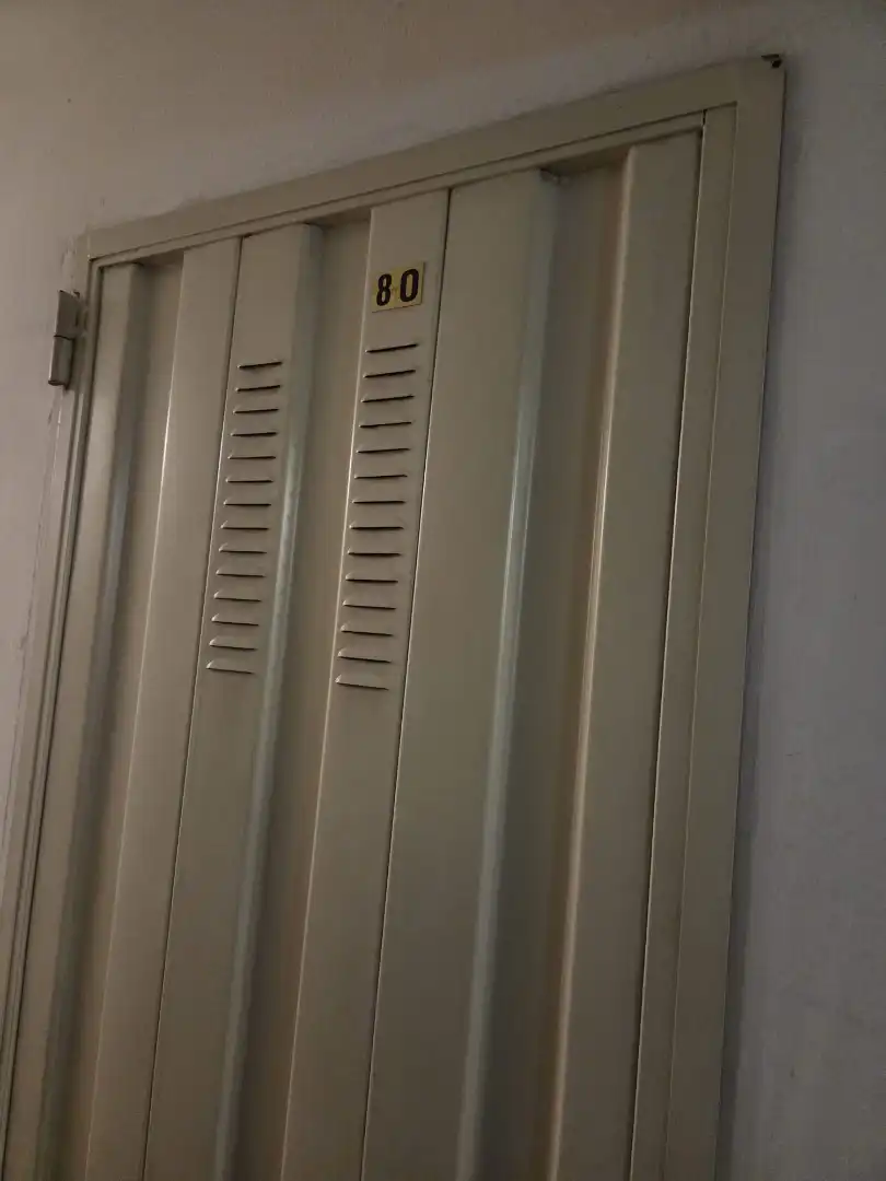 Pis en venda en Oviedo  amb Calefacció i Traster