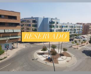 Vista exterior de Dúplex en venda en Pinto amb Aire condicionat, Calefacció i Terrassa