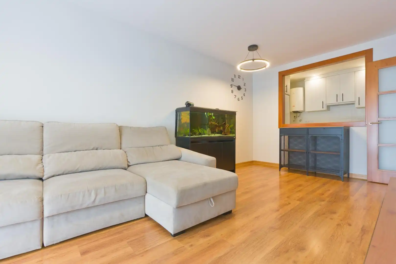 Living room of Flat for sale in Armilla  with Air Conditioner, Heating and Storage room