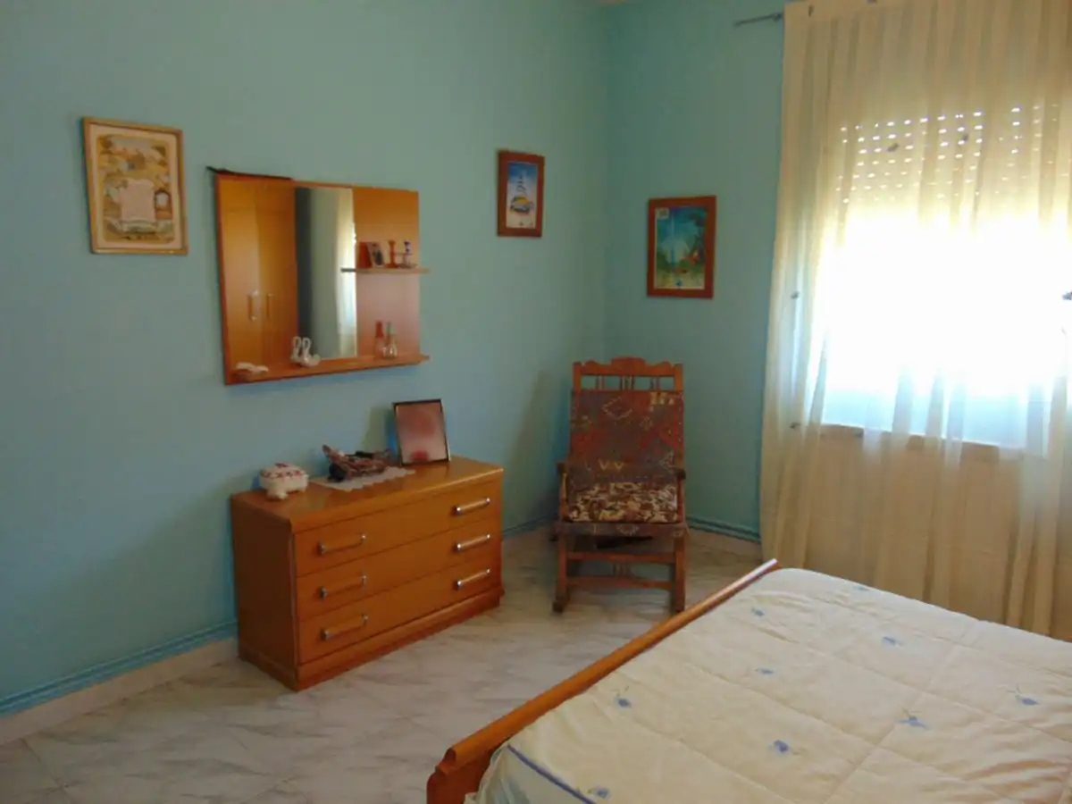Habitación de Casa o chalet en venta en San Carlos del Valle con Calefacción, Terraza y Trastero