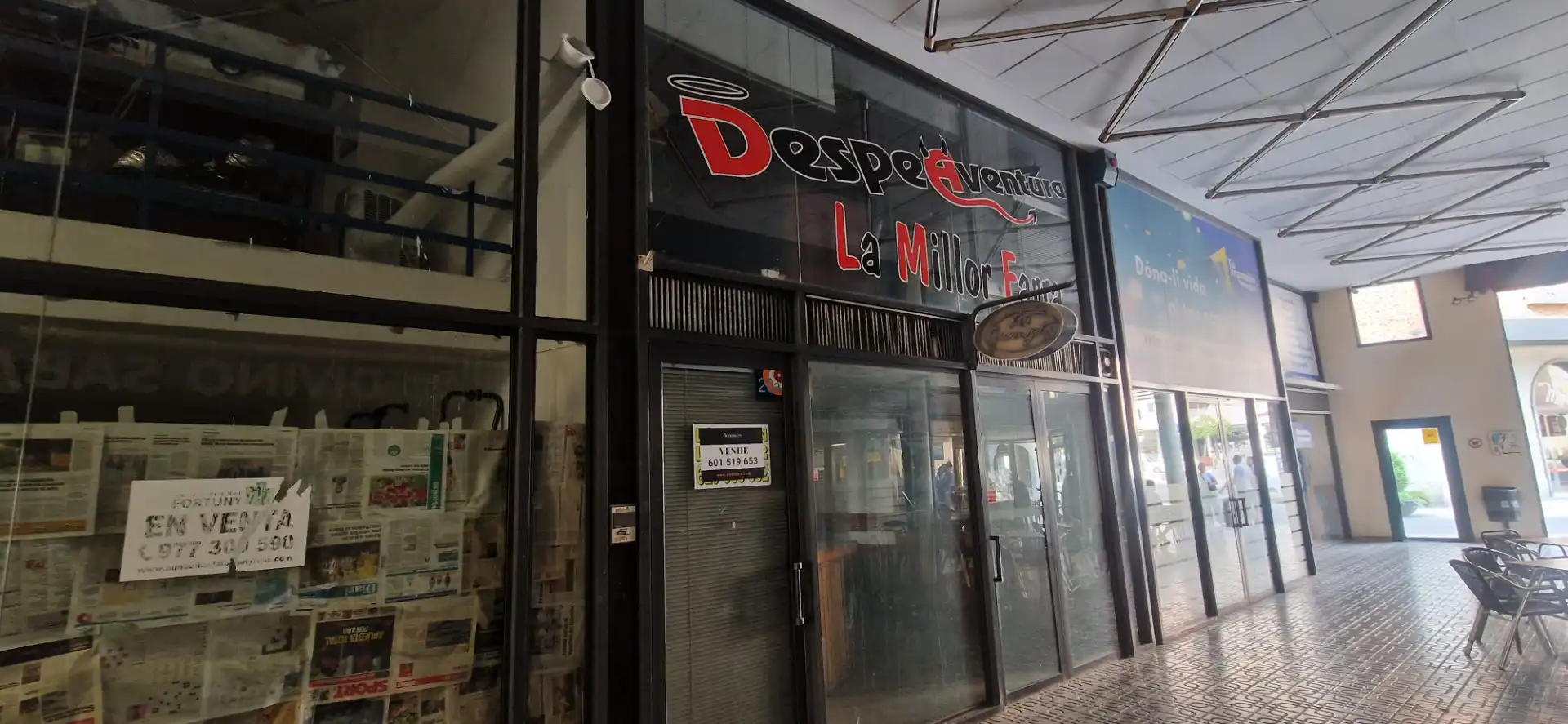 Business premises for sale in Plaça de la Puríssima Sang, imagen 2