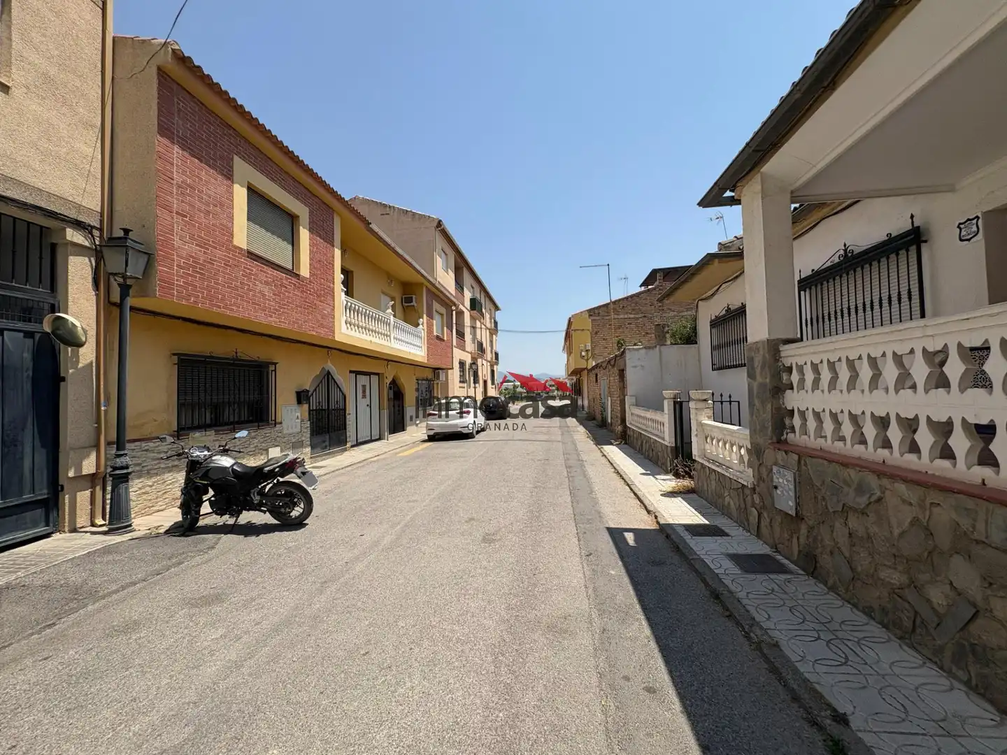 Vista exterior de Pis en venda en Las Gabias amb Moblat i Balcó