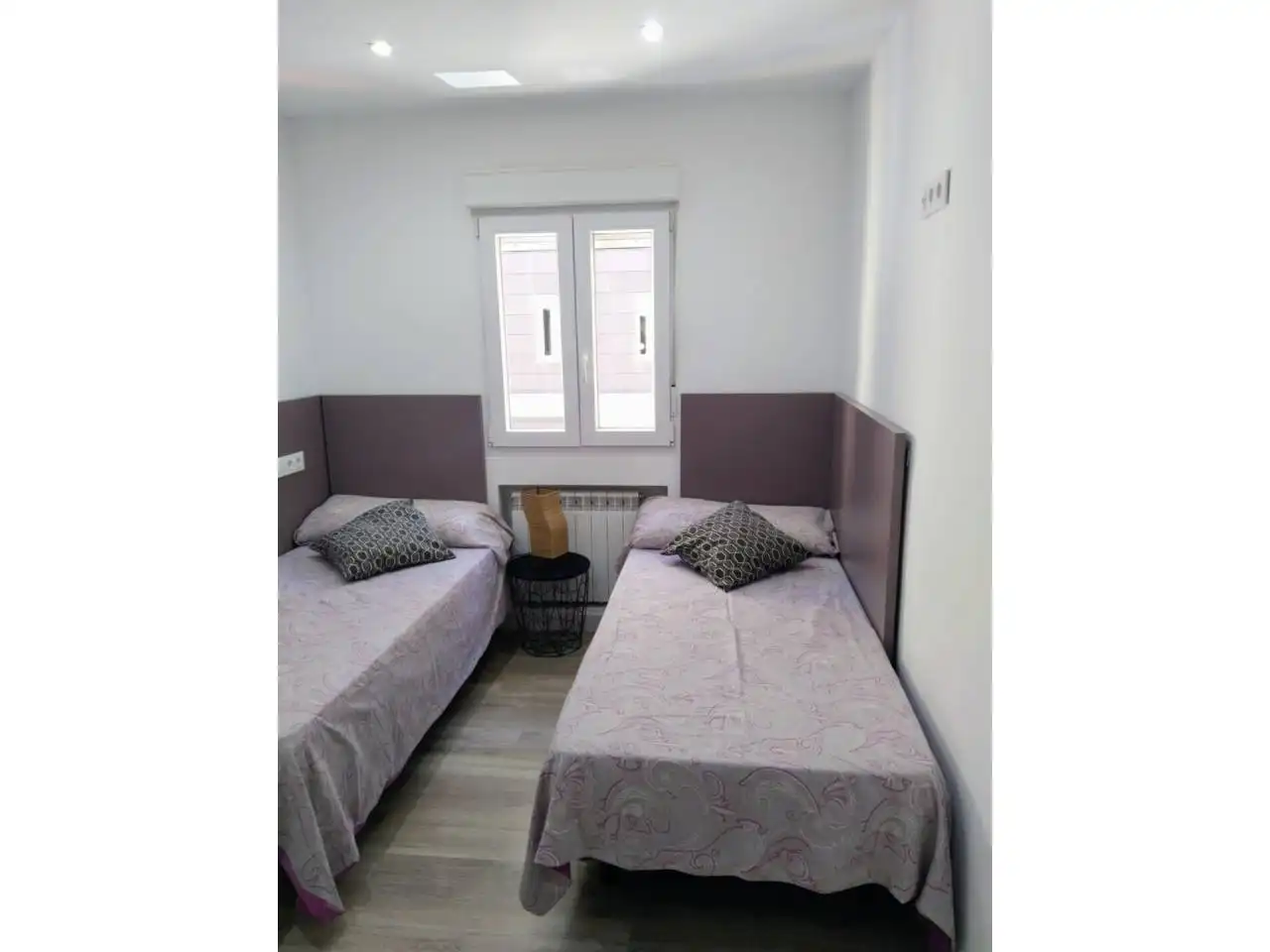 Bedroom of Flat for rent in Burgos  with Heating and Furnished
