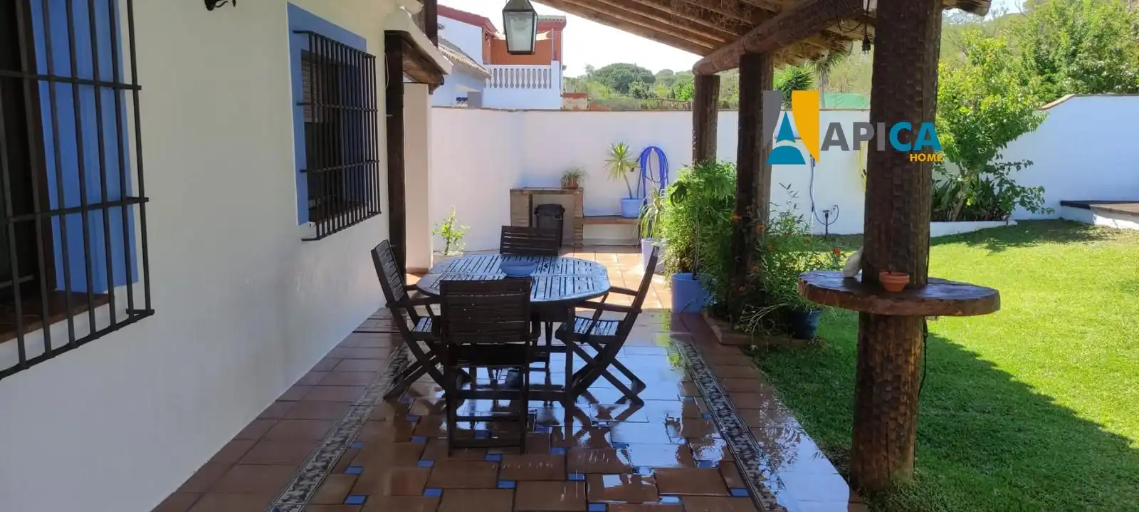 Terrace of Houses for sale in Barbate  with Air Conditioner, Swimming Pool and Furnished