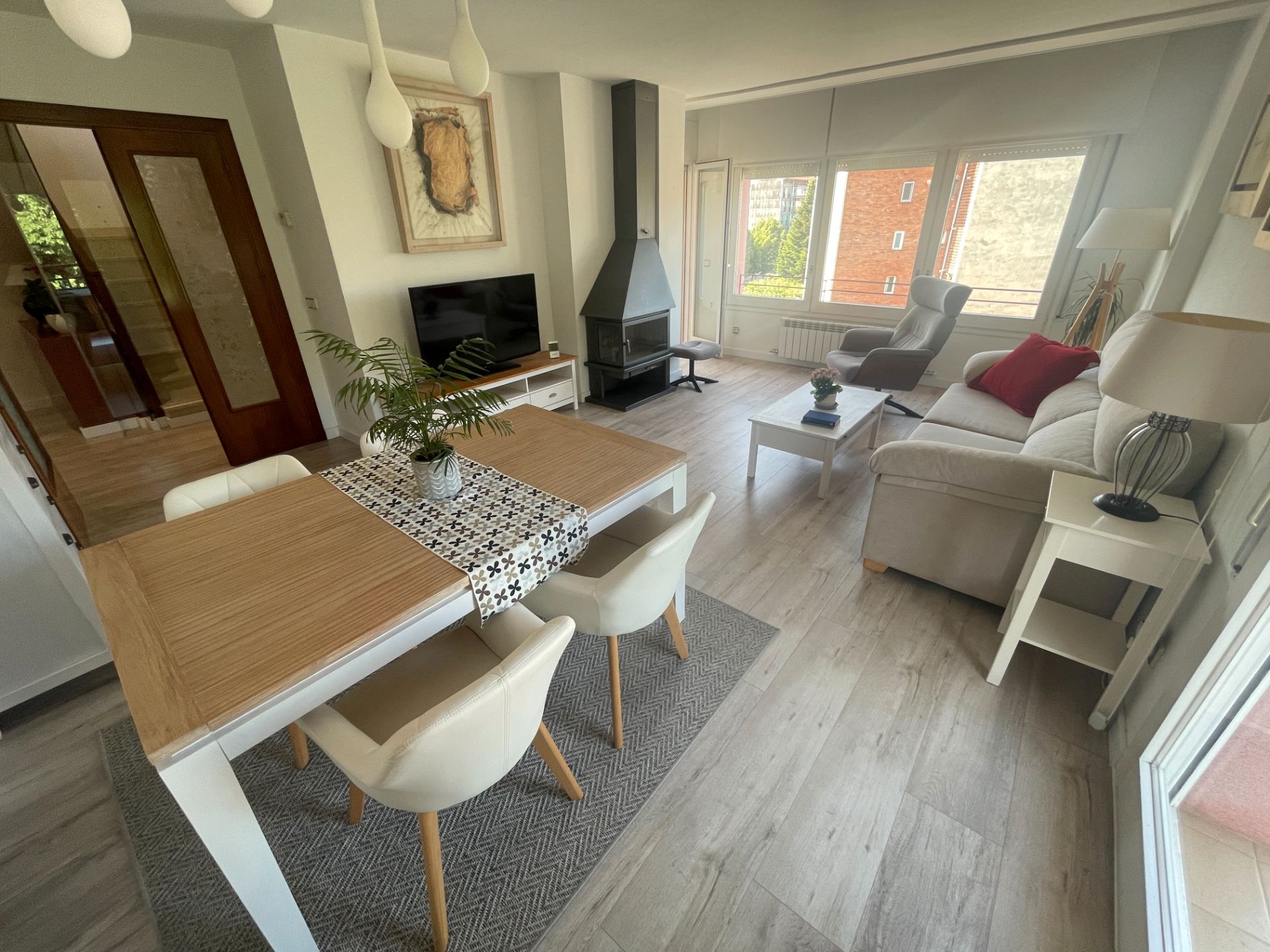 Sala d'estar de Dúplex en venda en Olot amb Aire condicionat, Calefacció i Terrassa