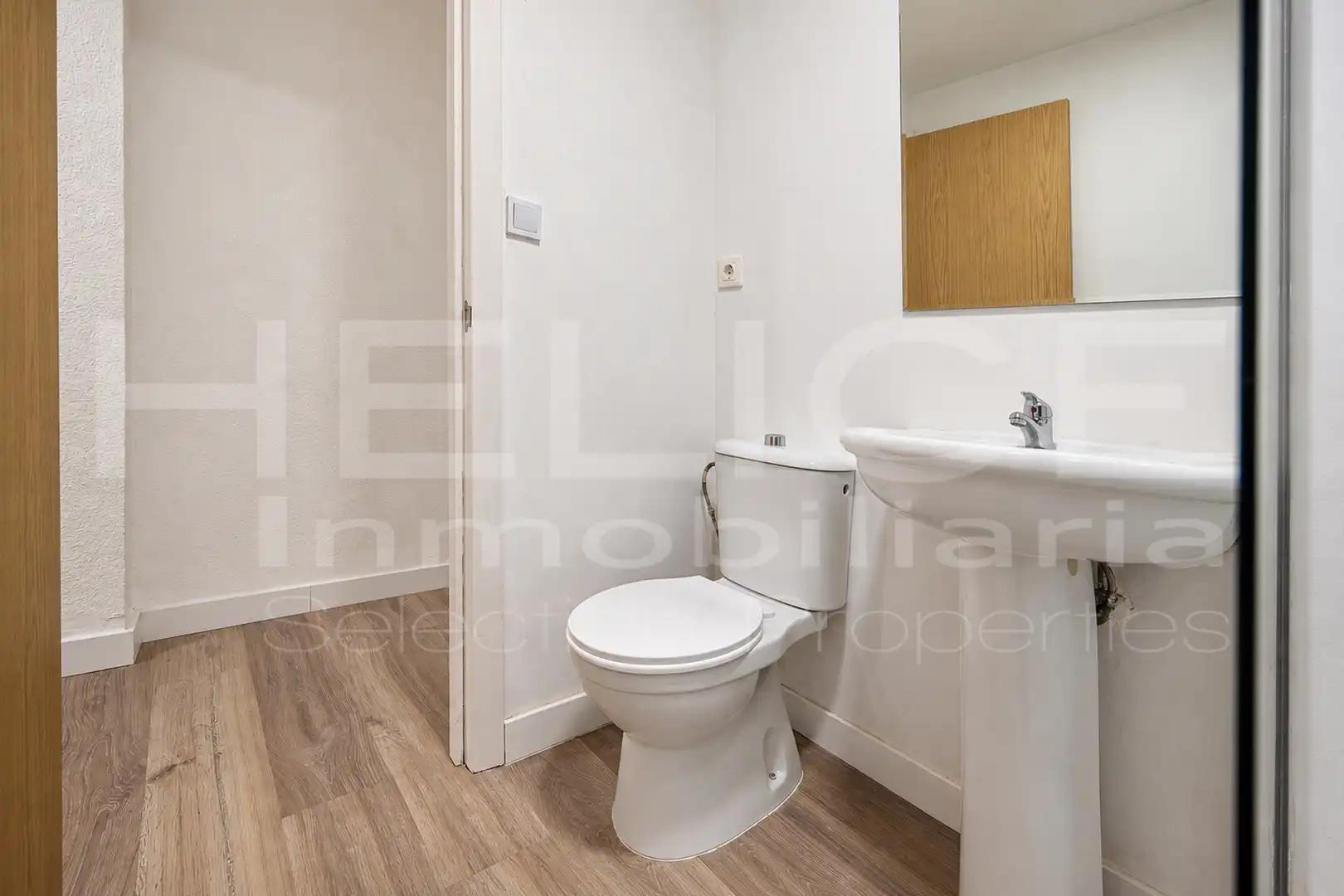 Baño de Piso en venta en Paterna con Aire acondicionado, Calefacción y Parquet