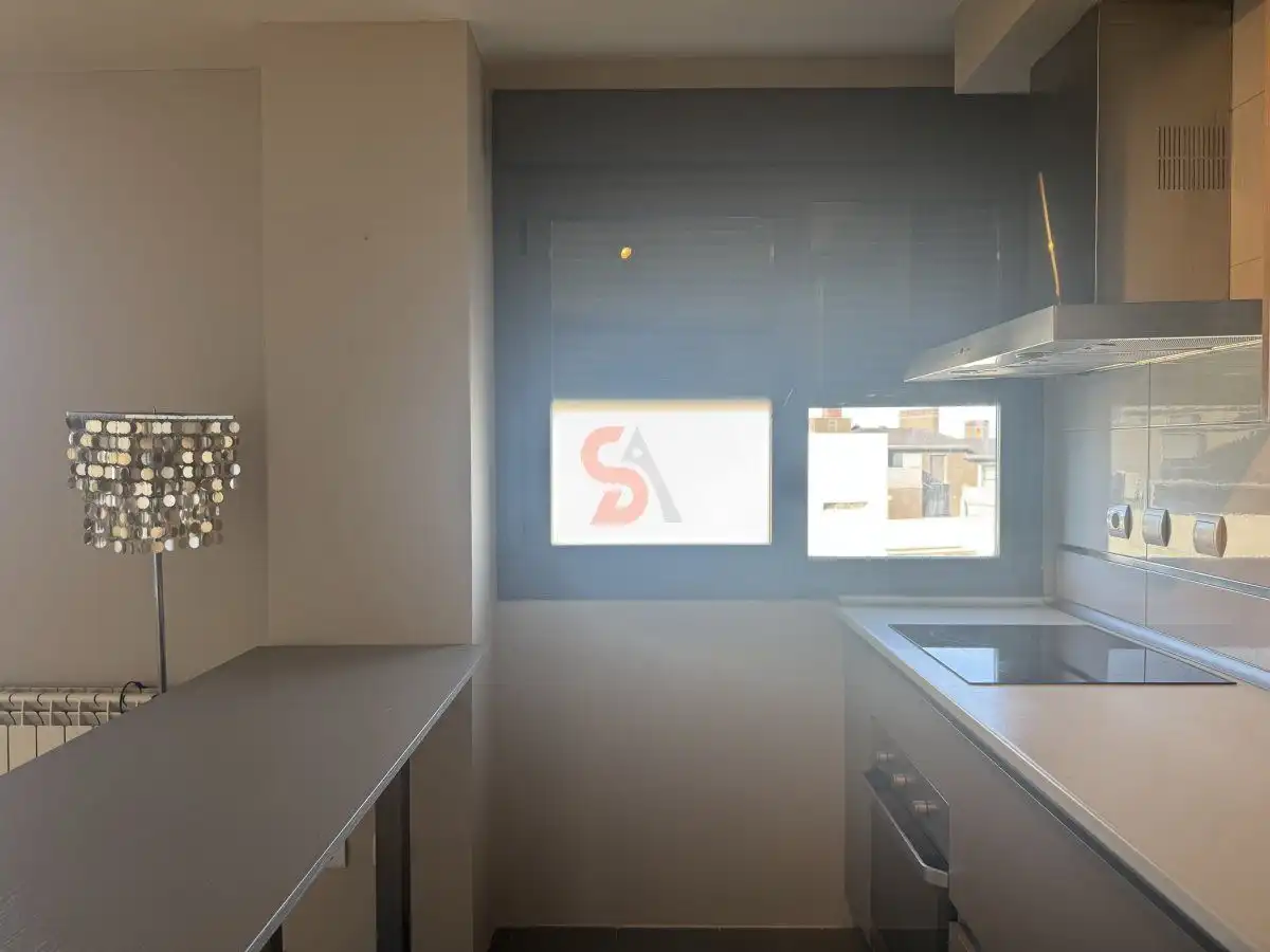 Cocina de Piso de alquiler en Arroyo de la Encomienda con Aire acondicionado, Calefacción y Terraza