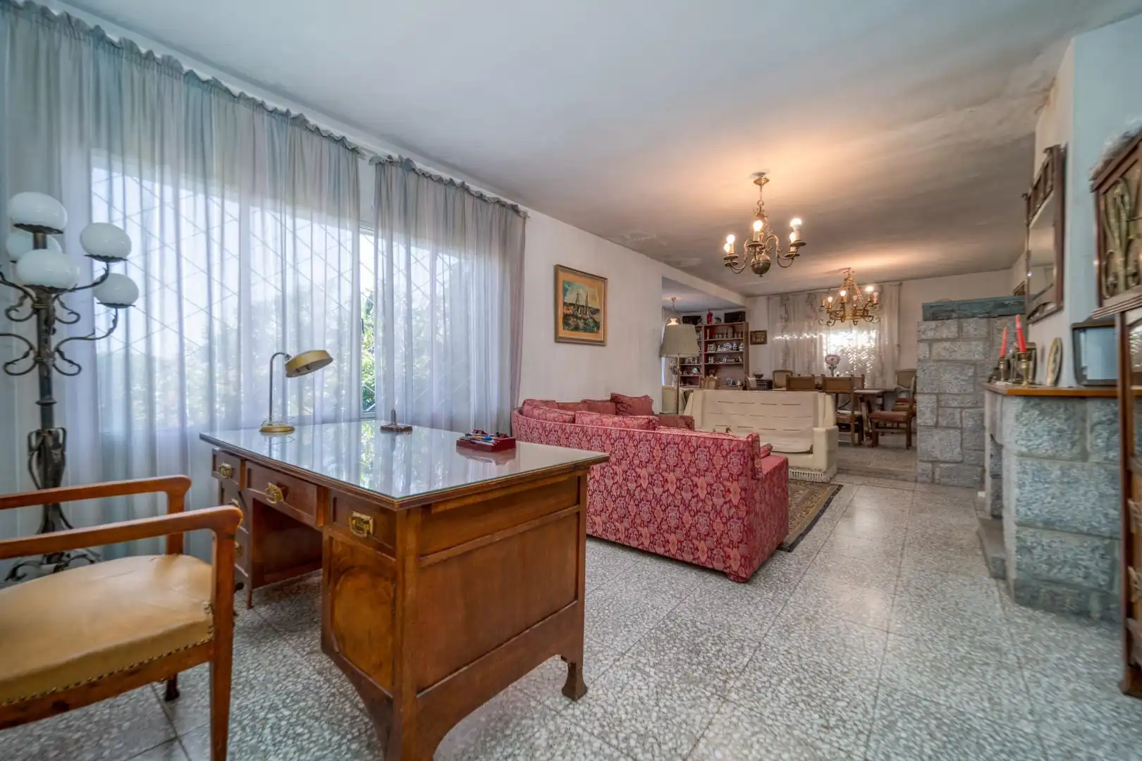 Sala d'estar de Casa o xalet en venda en San Lorenzo de El Escorial amb Jardí privat i Piscina