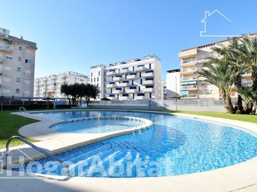 Appartamento con balcone in vendita a Calle  ROGER DE LAURIA