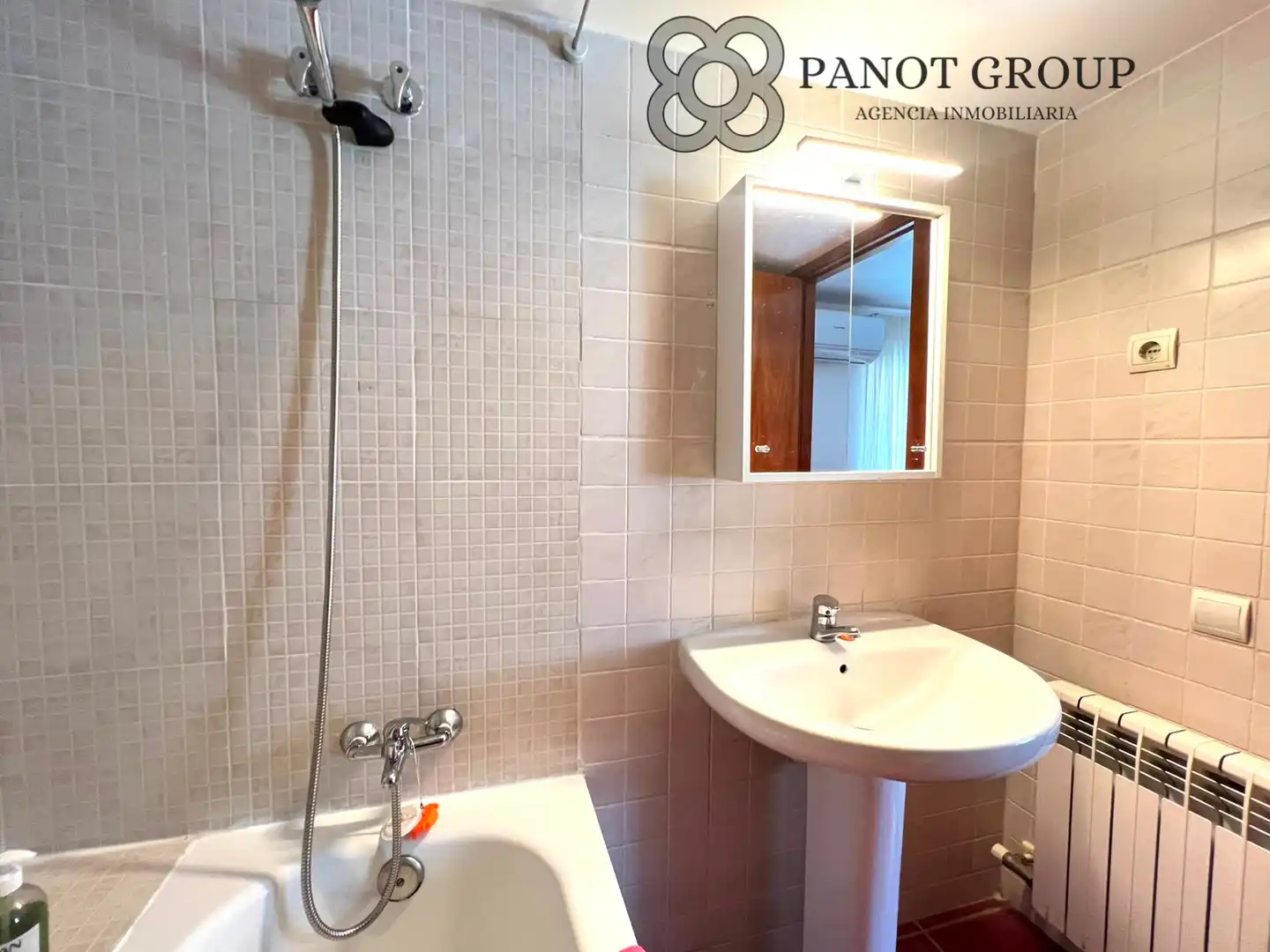 Baño de Dúplex en venta en Barcelona con Aire acondicionado, Calefacción y Terraza