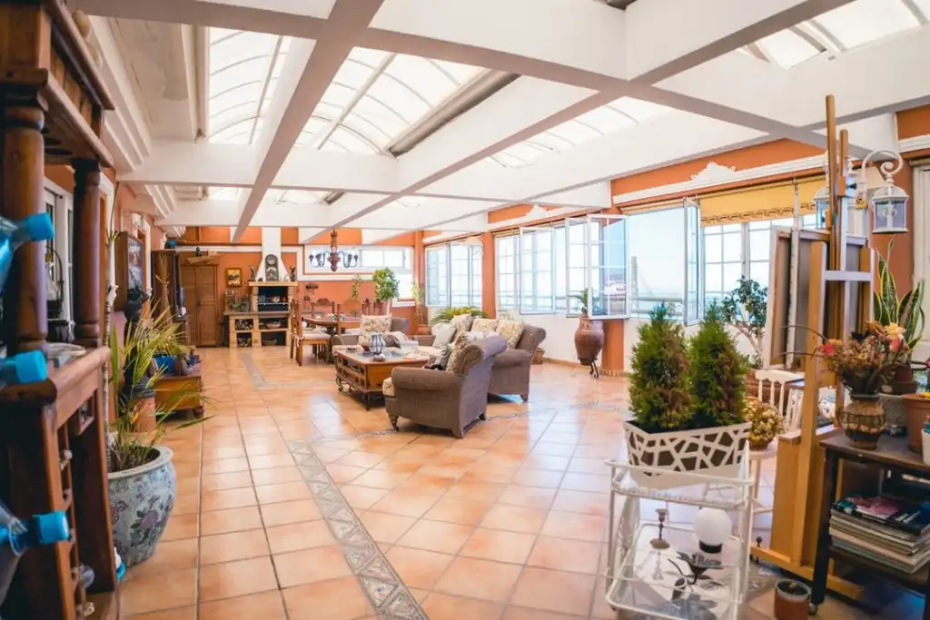 Wohnzimmer von Maisonette zum Verkauf in Fuengirola mit Klimaanlage, Terrasse und Schwimmbad