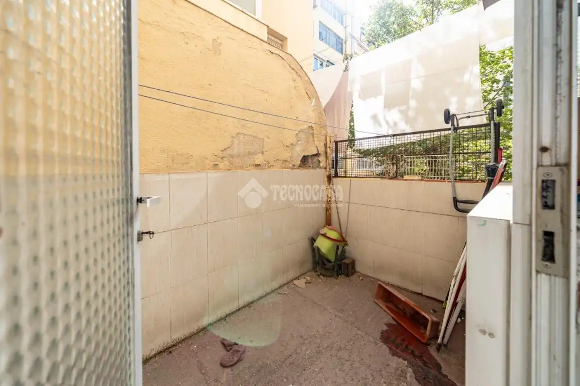 Exterior view of Flat for sale in Madrid  with Heating