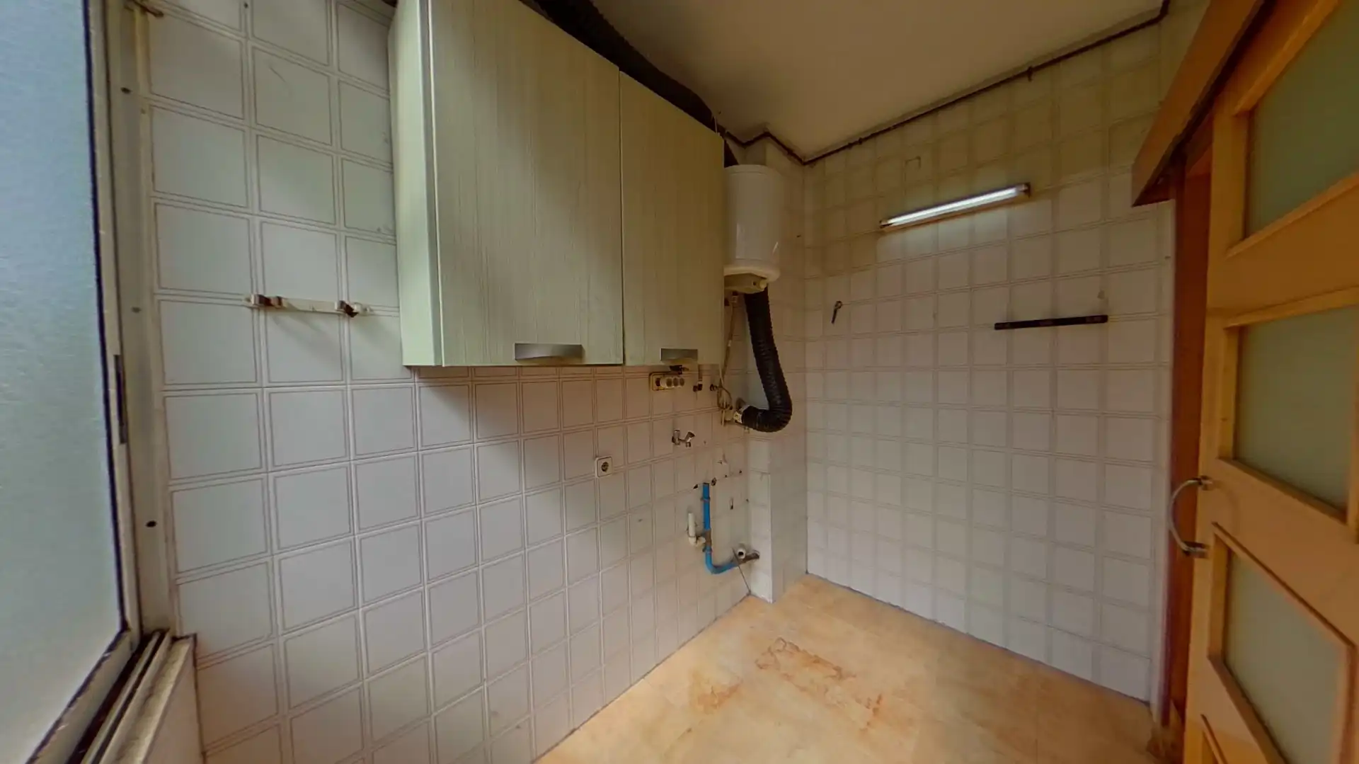 Kitchen of Flat for sale in Montcada i Reixac  with Balcony