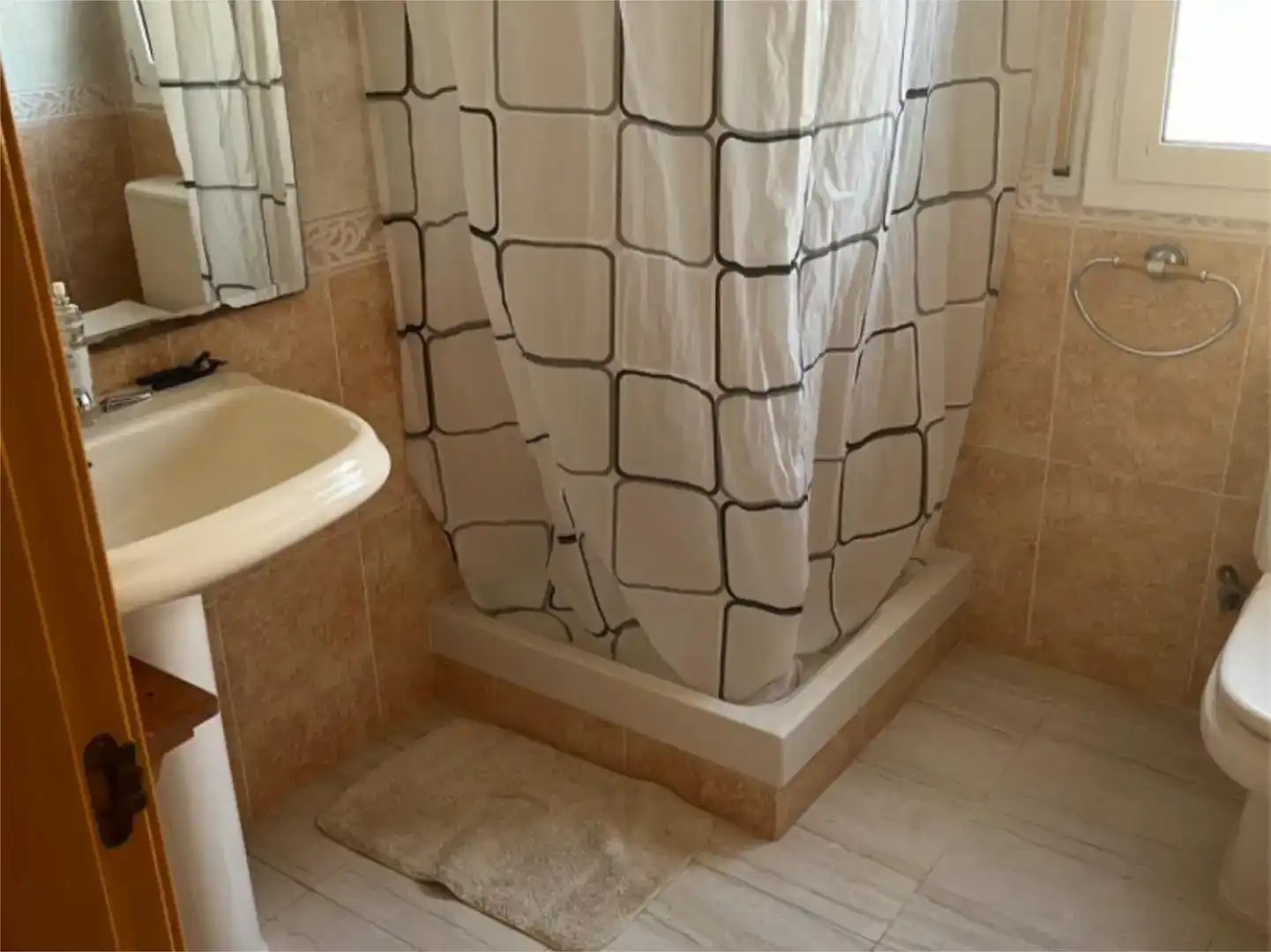Bathroom of Houses for share in La Franquesa - Oasis Park