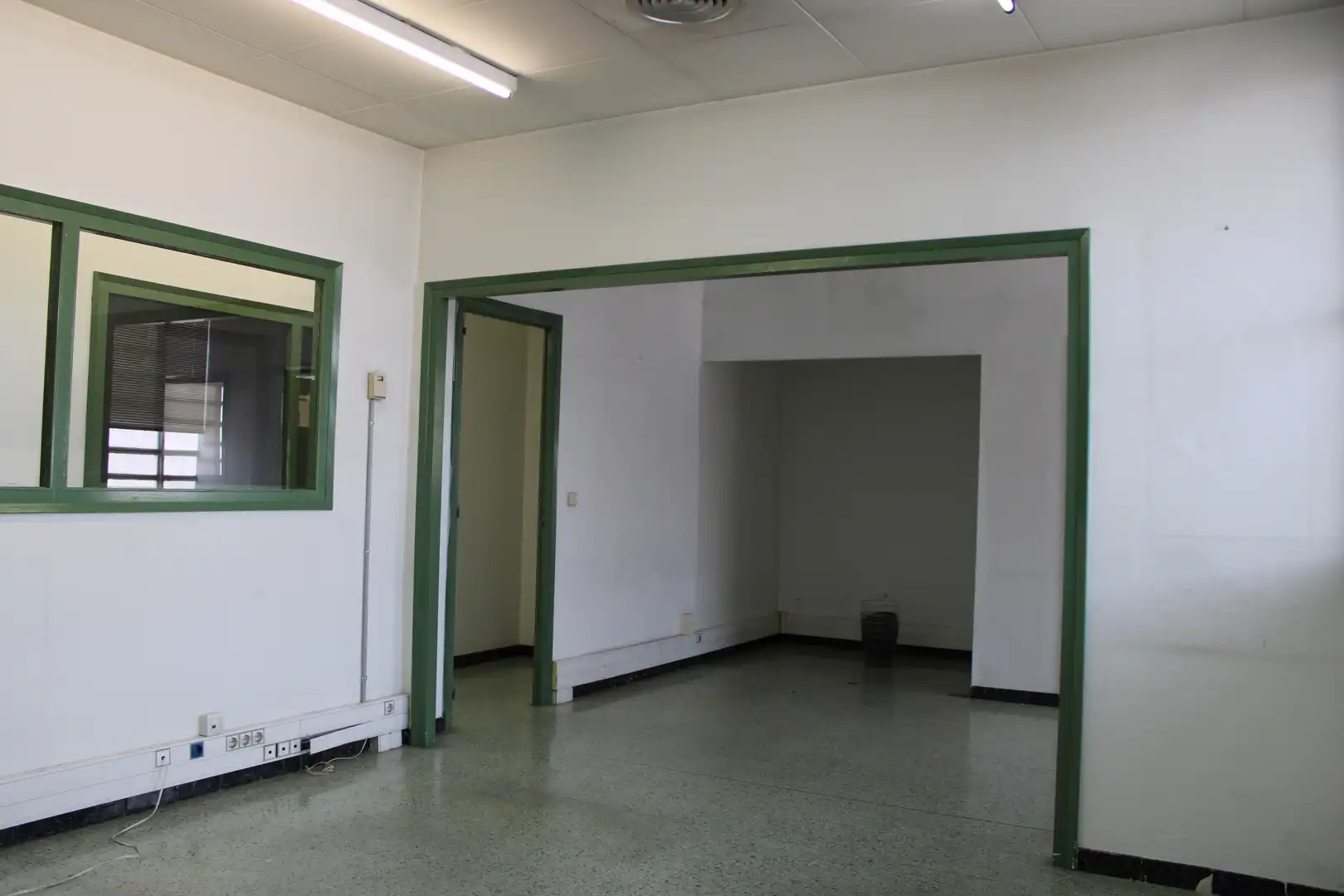 Nau industrial de lloguer en Girona