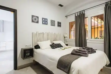 Habitación de Planta baja de alquiler en Sevilla con Amueblado