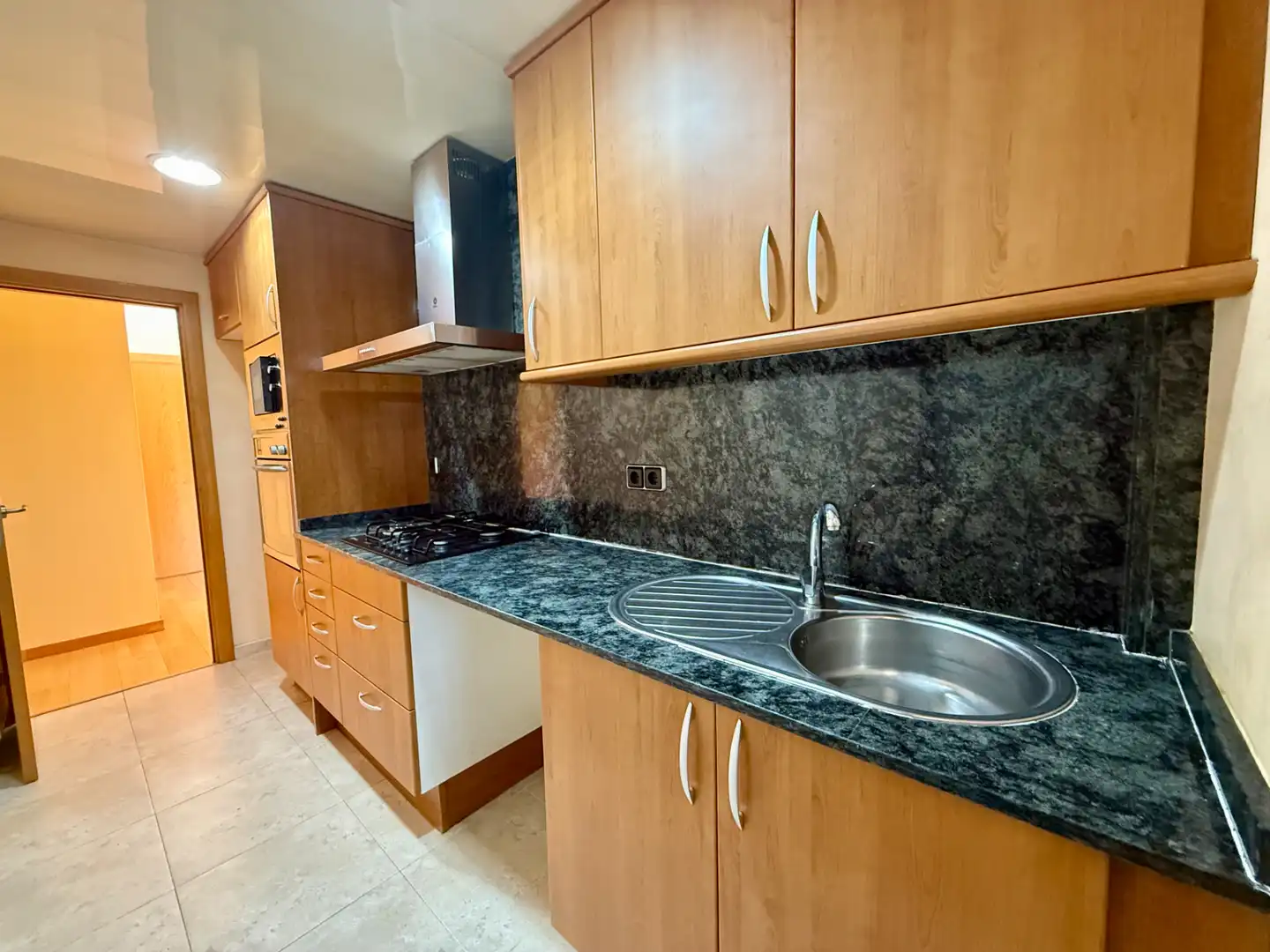Kitchen of Flat for sale in Castellar del Vallès  with Heating, Storage room and Balcony