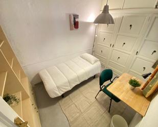 Bedroom of Apartment to share in  Madrid Capital  with Heating, Furnished and Washing machine