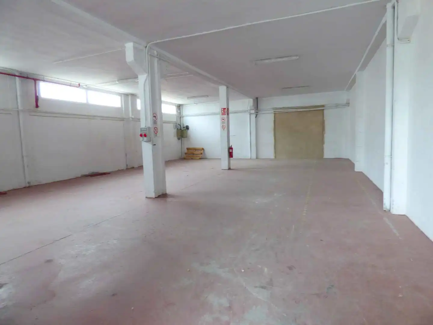 Nave industrial de alquiler en Onil