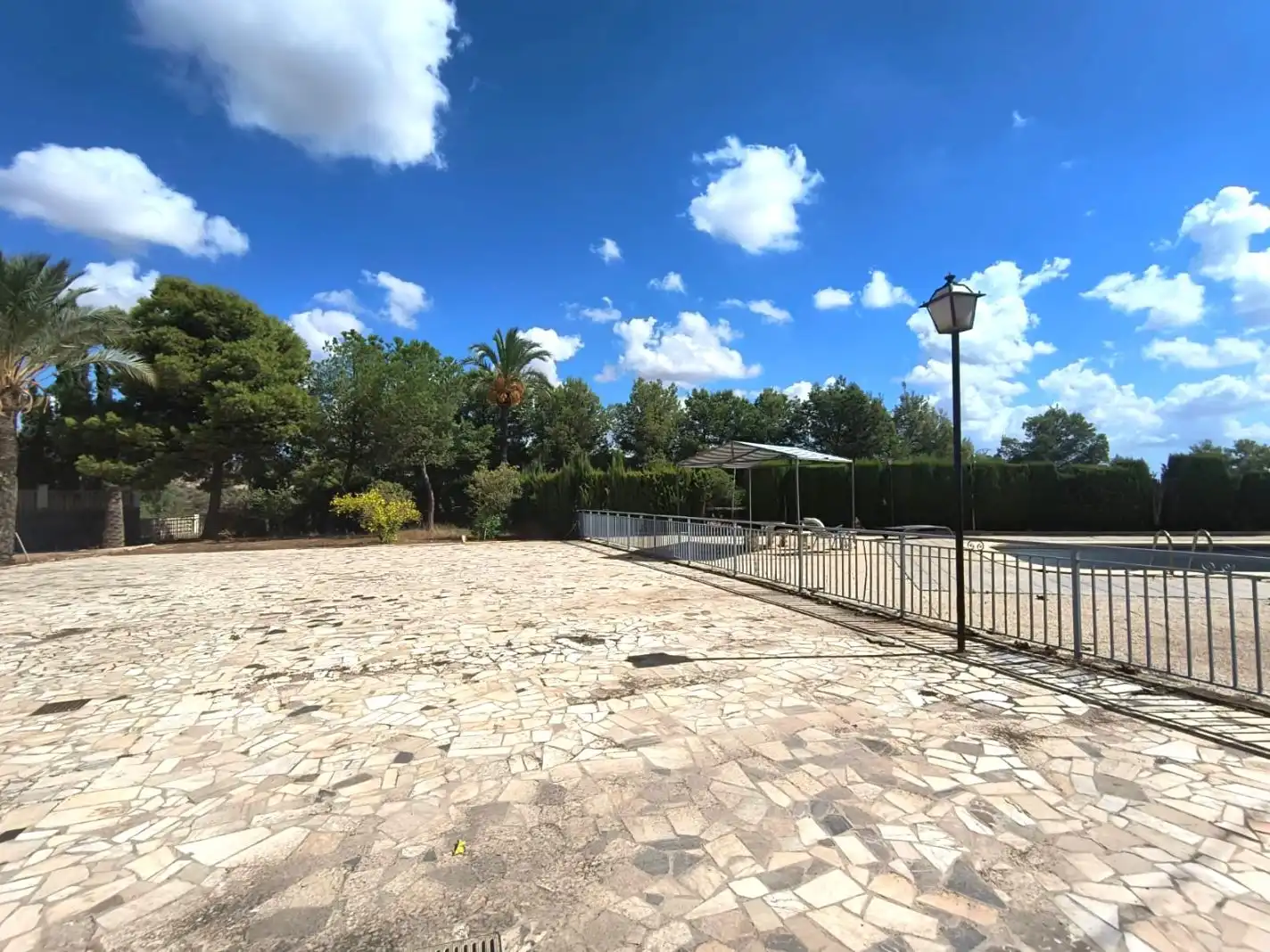 Jardí de Casa o xalet en venda en Crevillent amb Aire condicionat, Terrassa i Piscina