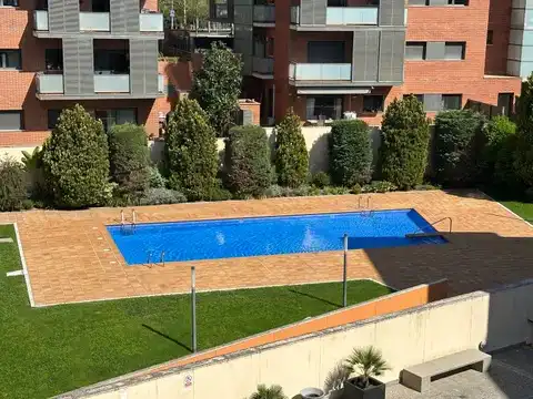 Dachboden zur Miete in Carrer de Jaume de Montcorb, Turó de Can Mates