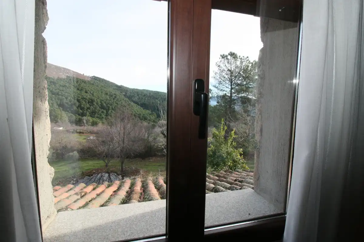 Bedroom of Country homes for sale in Guisando  with Heating, Private garden and Terrace