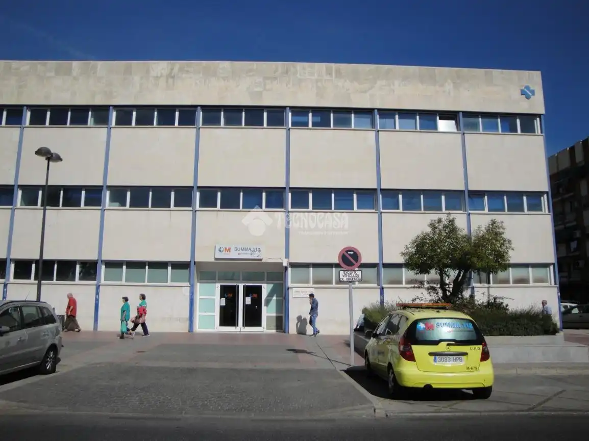 Vista exterior de Local de alquiler en Getafe