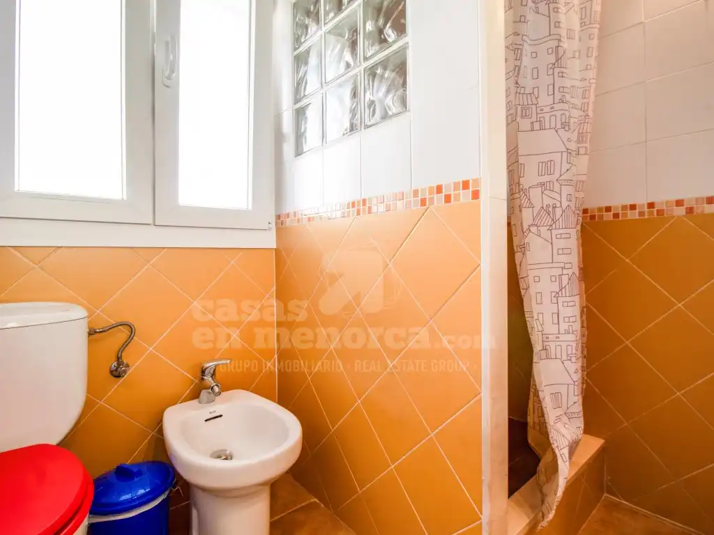 Badezimmer von Haus oder Chalet zum Verkauf in Sant Lluís mit Terrasse