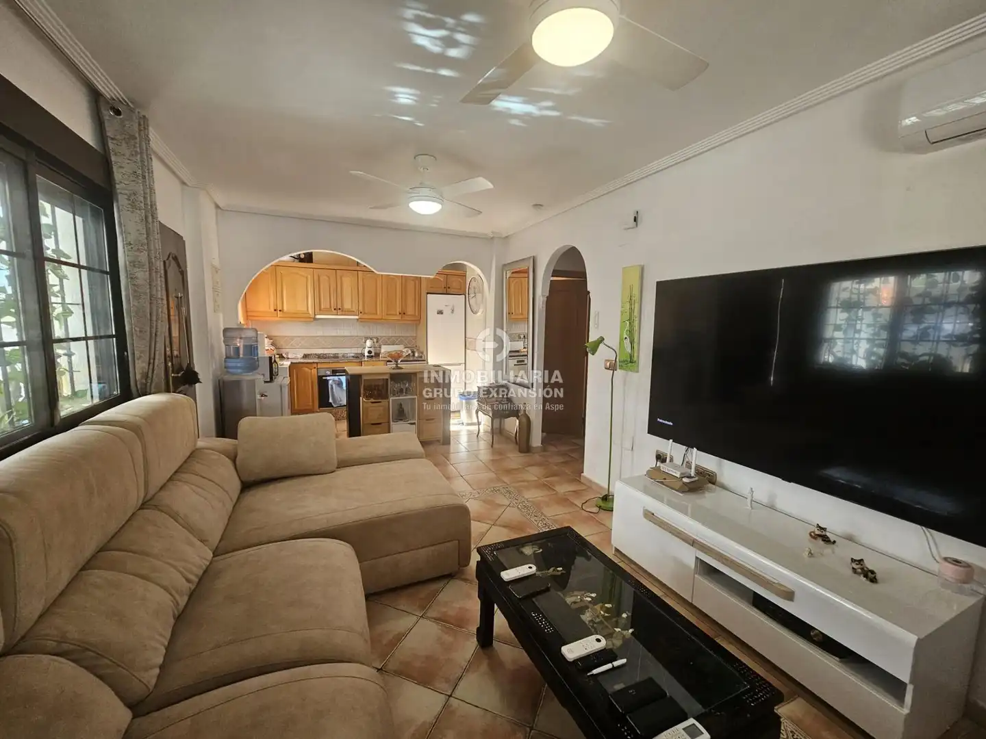 Sala de estar de Casa o chalet en venta en Hondón de las Nieves / El Fondó de les Neus con Aire acondicionado, Calefacción y Jardín privado