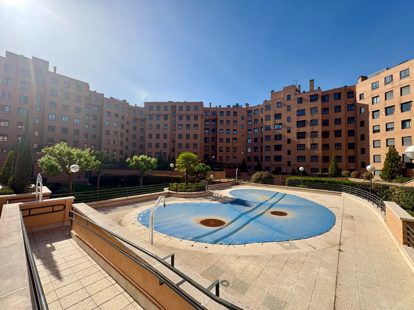 Piscina de Piso en venta en Madrid con Aire acondicionado, Calefacción y Parquet