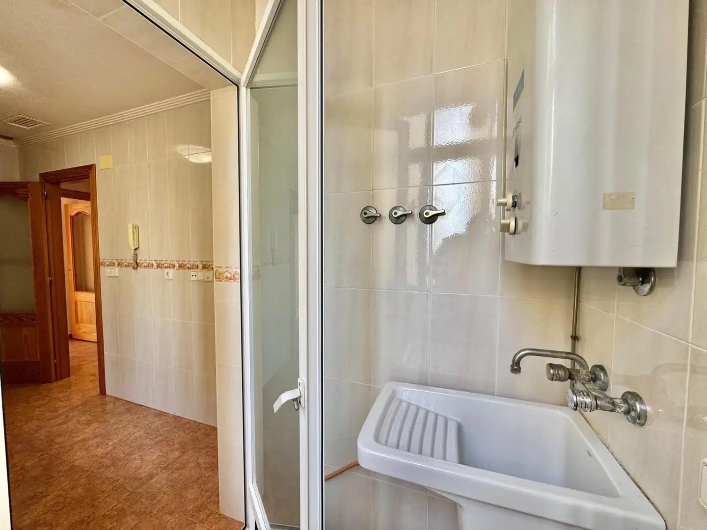 Baño de Piso en venta en Murcia con Trastero y Balcón