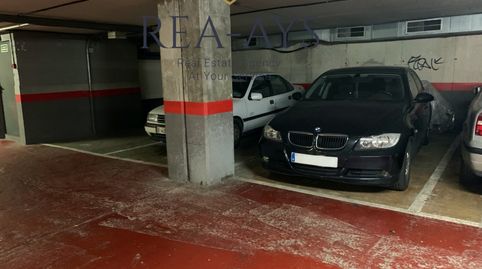 Amplia plaza de garaje para coche grande en excelente ubicación - Cornellà de Llobregat - Barcelona, imatge 2