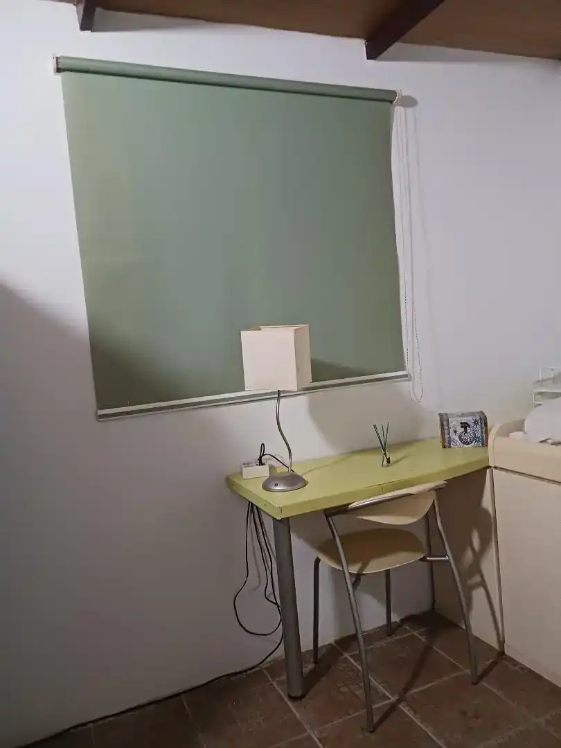 Dormitori de Planta baixa per a compartir en Alcalá de Guadaira amb Parquet, Piscina i Moblat