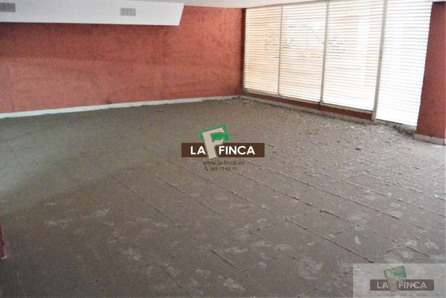 Local comercial en Alquiler en Santo Domingo - El Campillín