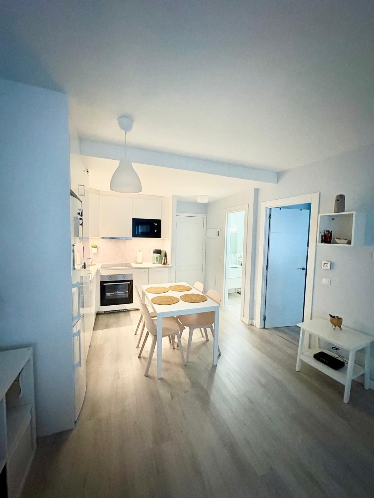 Kitchen of Flat for sale in Ciempozuelos  with Air Conditioner, Heating and Community pool
