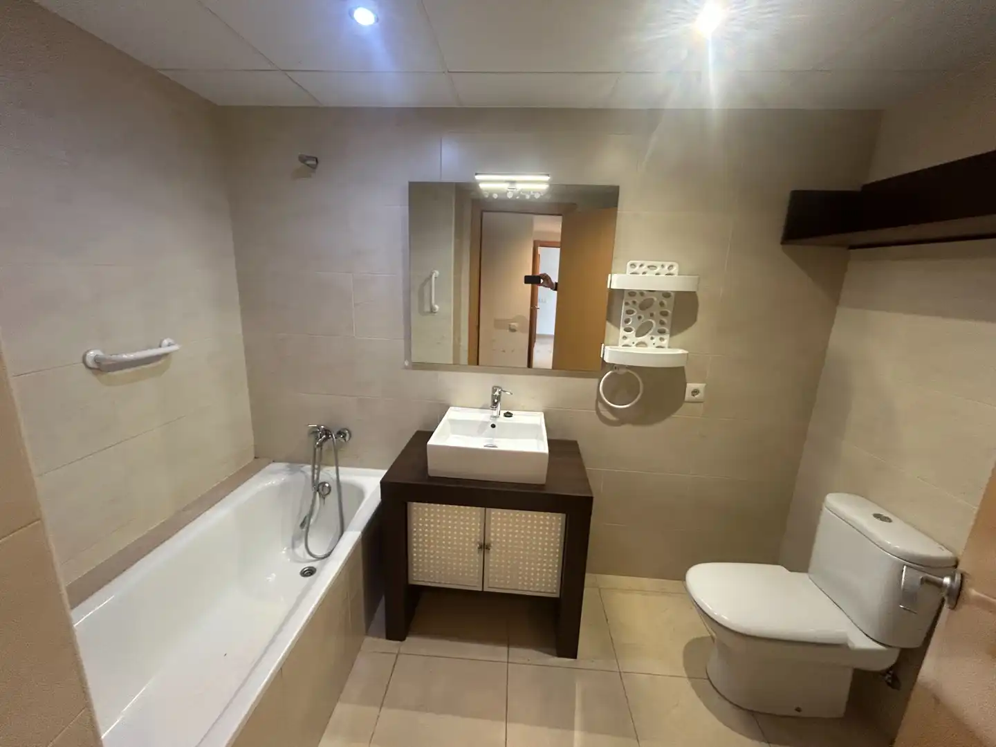 Piso en venta en Passeig de les Escoles, Santa Bàrbara