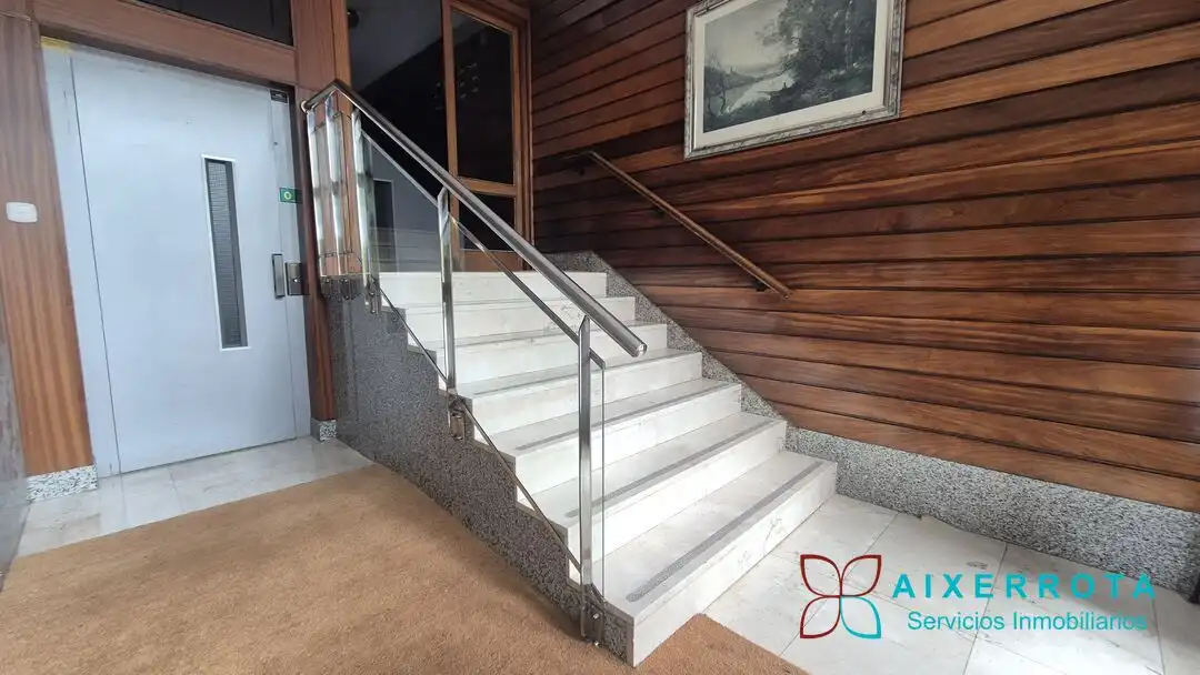Piso en venta en Getxo  con Calefacción, Terraza y Trastero