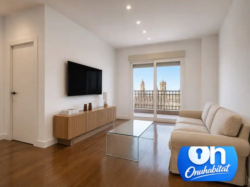 Flat for rent in Plaza de la Merced, Centro