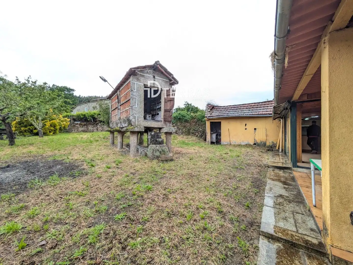 Casa o xalet en venda en Pontevedra Capital  amb Jardí privat i Terrassa