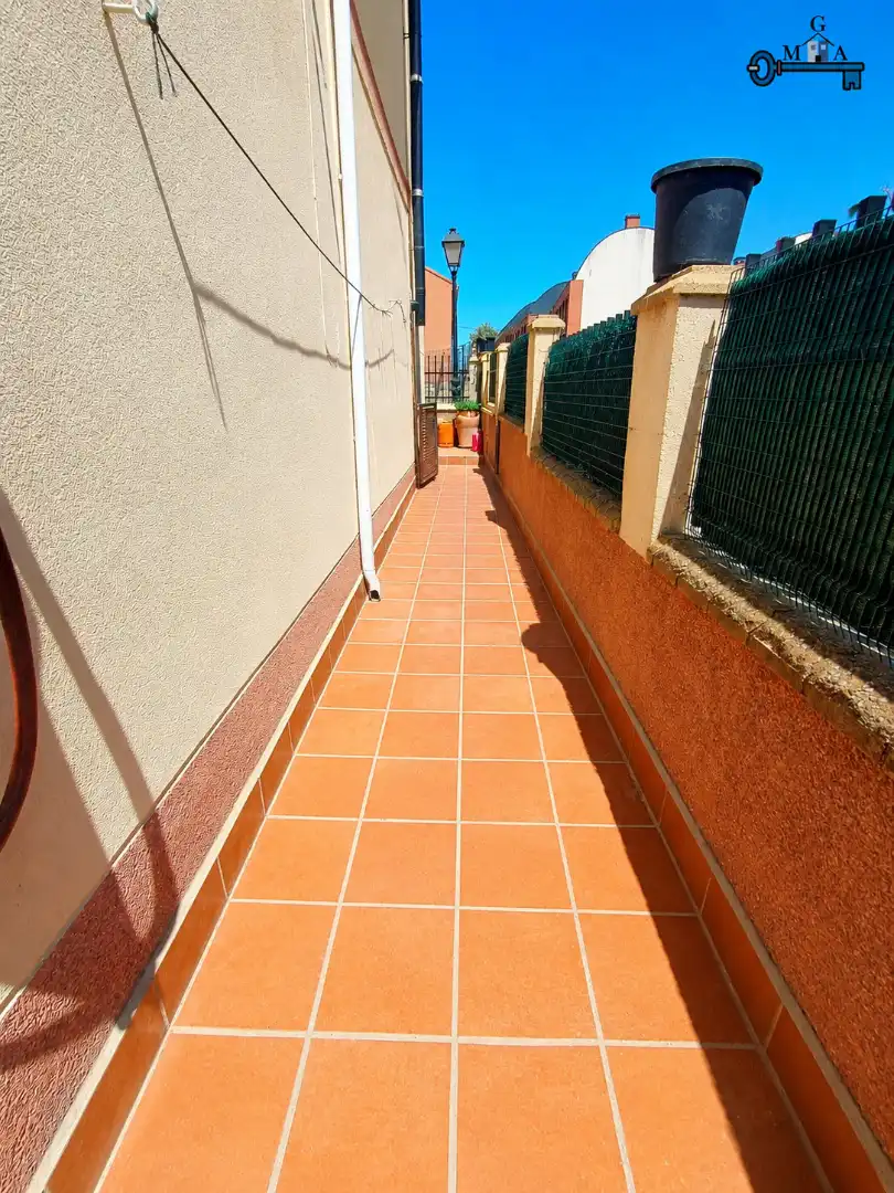 Terrasse von Haus oder Chalet zum Verkauf in El Viso de San Juan mit Privatgarten, Terrasse und Abstellraum
