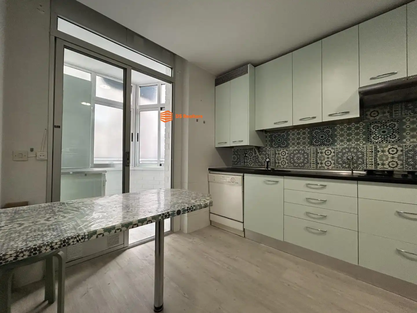 Kitchen of Flat for rent in Madrid  with Heating, Terrace and Storage room